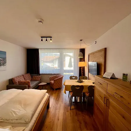 Montana Haus, A14, A17, B4 Oder C8 * Oberstdorf